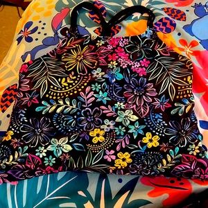 I’m selling a bathing suit top where it covers your stomach